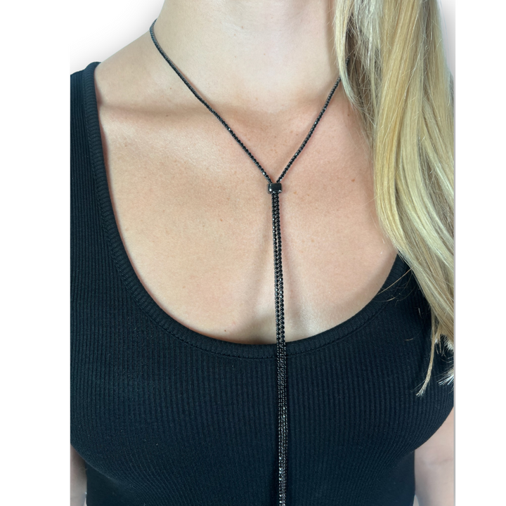 THE LASSO NECKLACE GUNMETAL BLACK