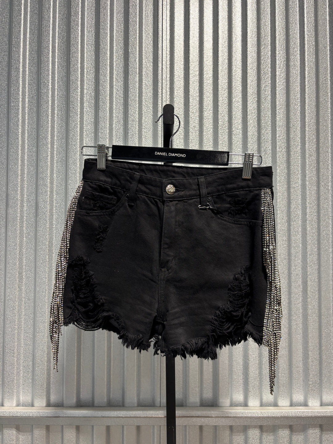 SAMPLE SALE SHORTS
