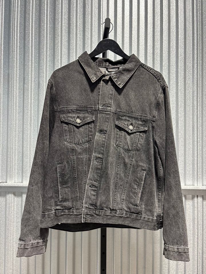 SAMPLE SALE JACKET WITH PATCHES