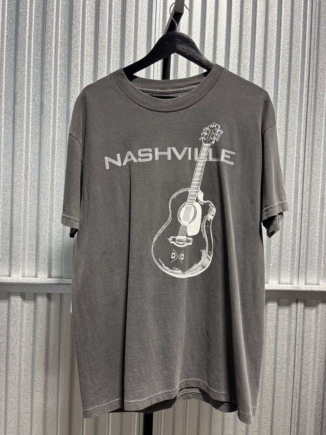SAMPLE SALE PRINT TEE GUITAR
