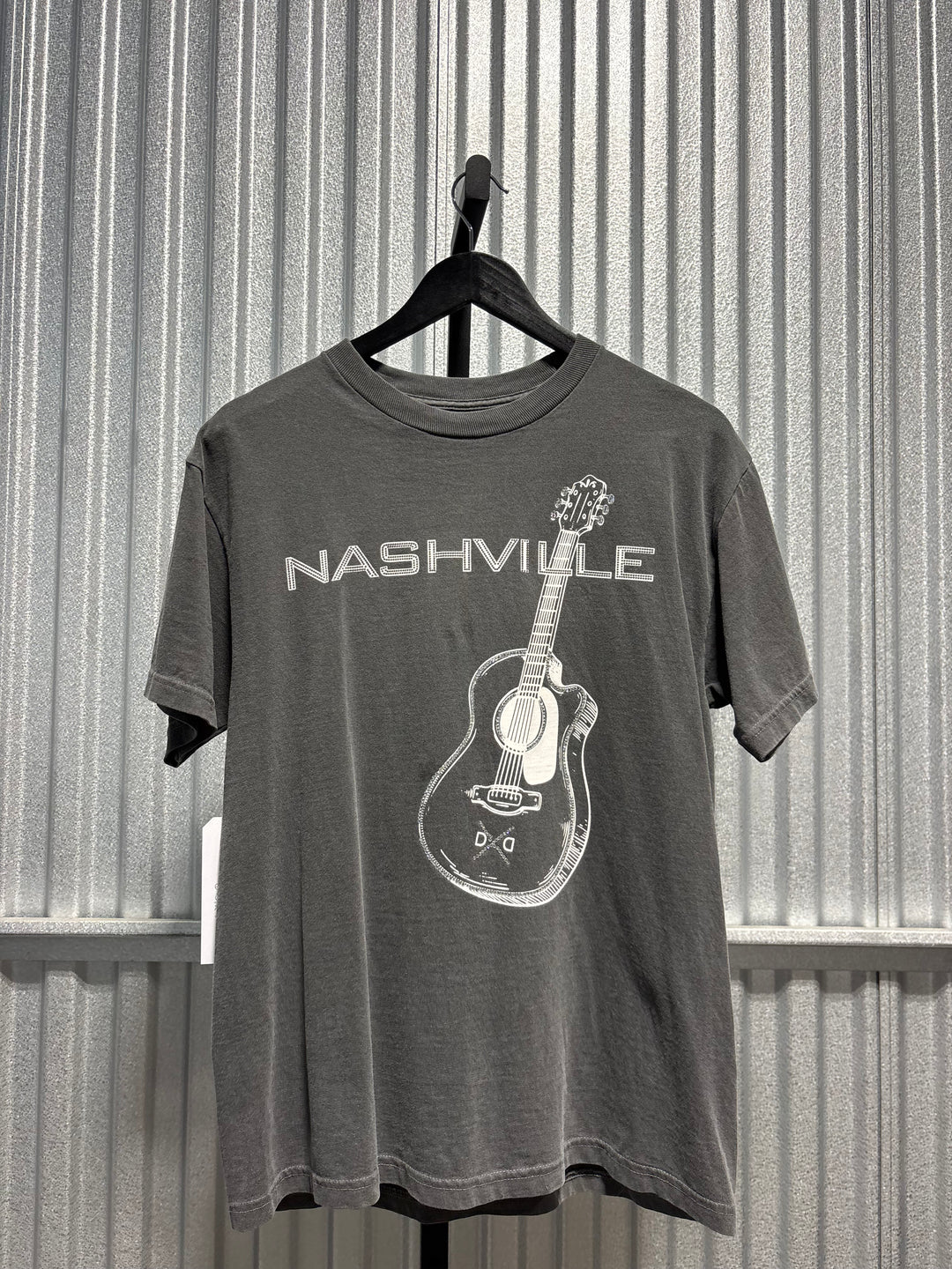 SAMPLE SALE PRINT TEE GUITAR