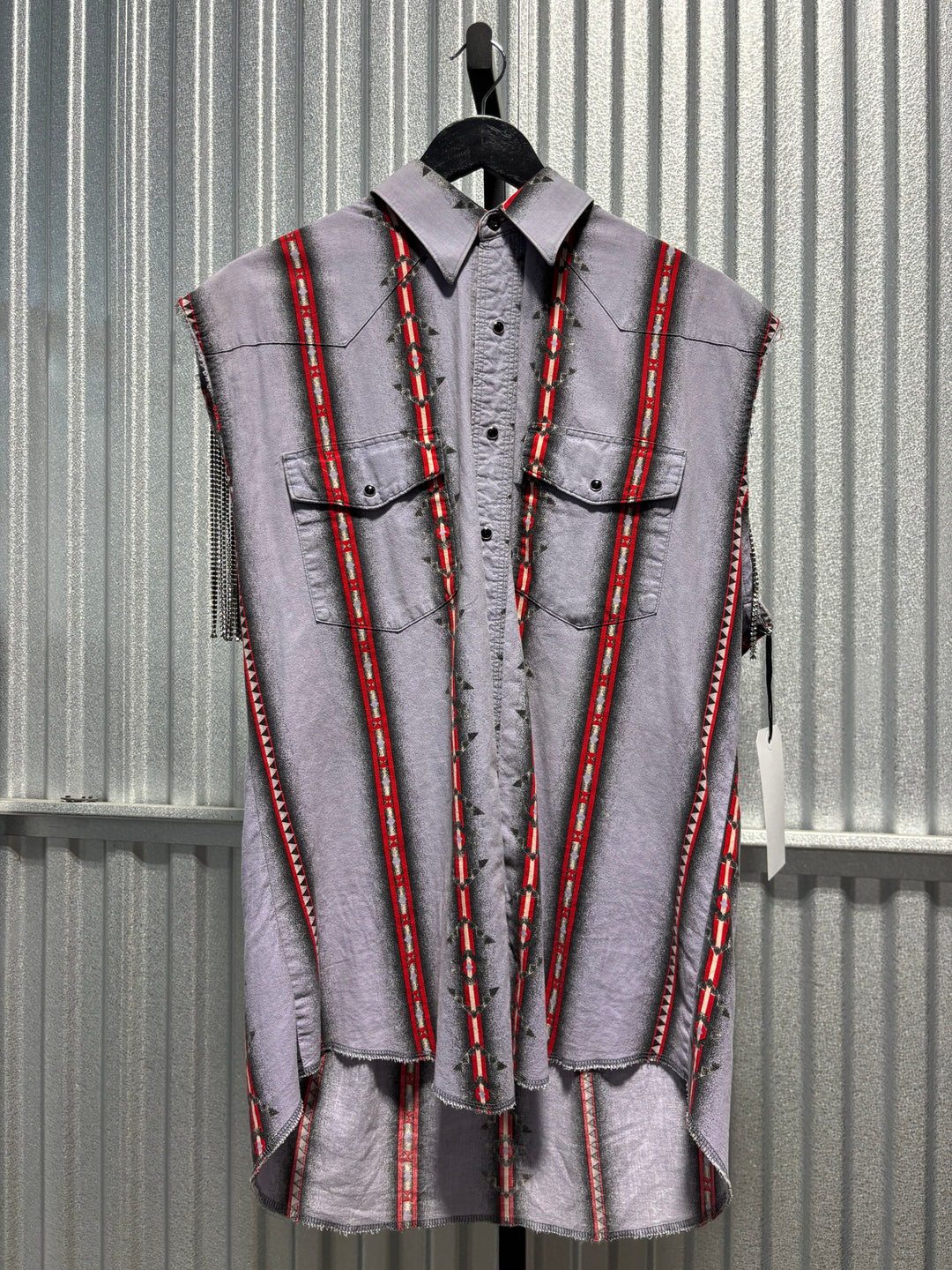 SAMPLE SALE SLEEVELESS TOP