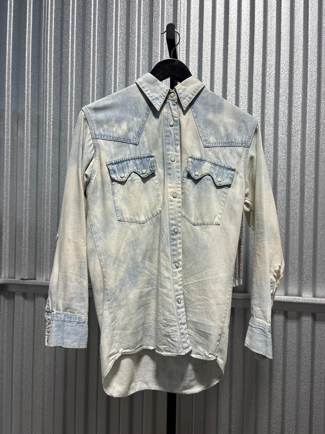 SAMPLE SALE BUTTON DOWN