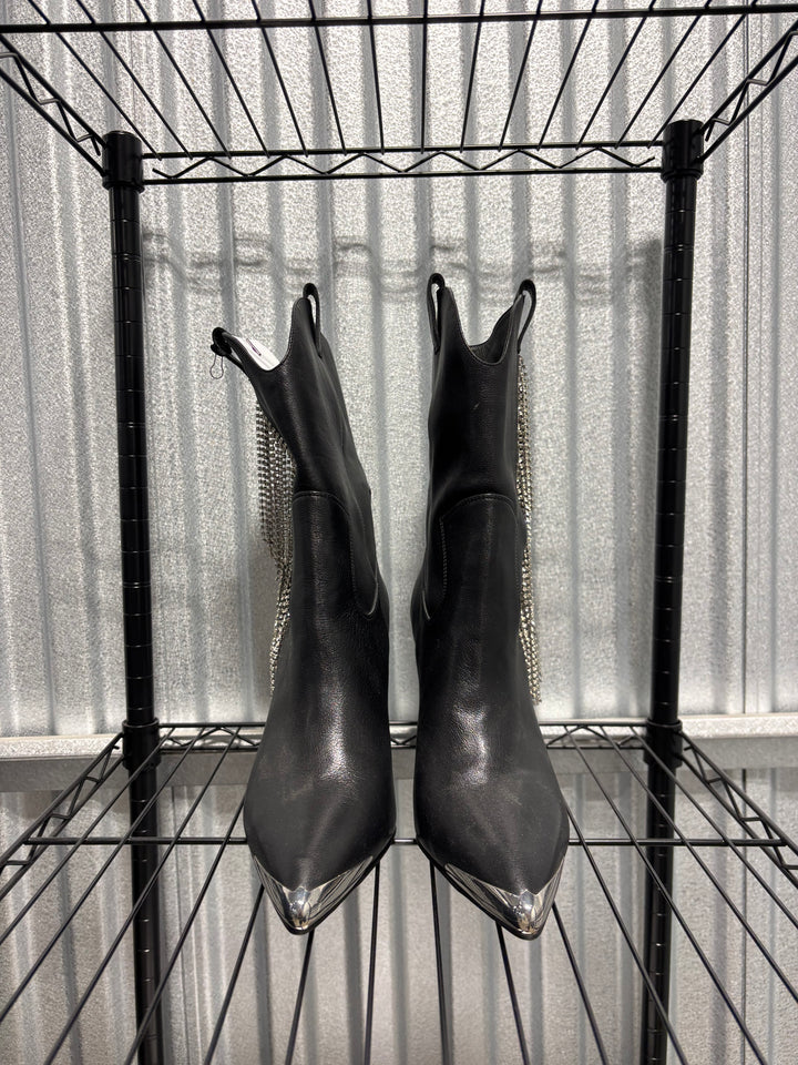 SAMPLE SALE BOOTS