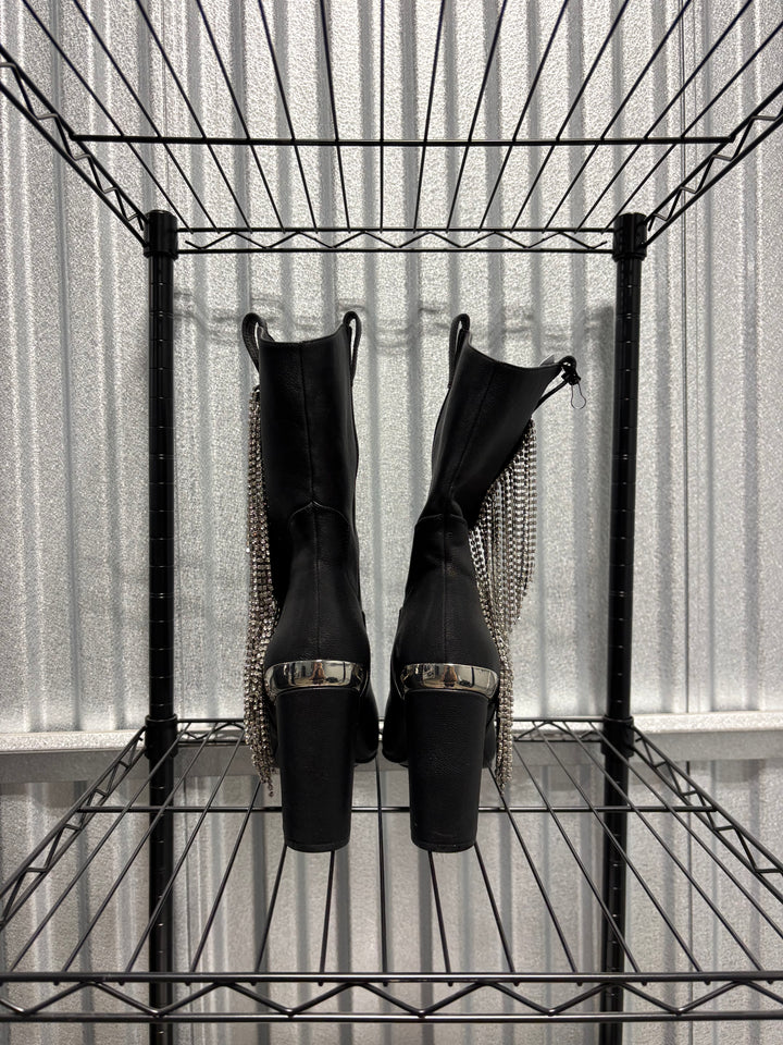 SAMPLE SALE BOOTS