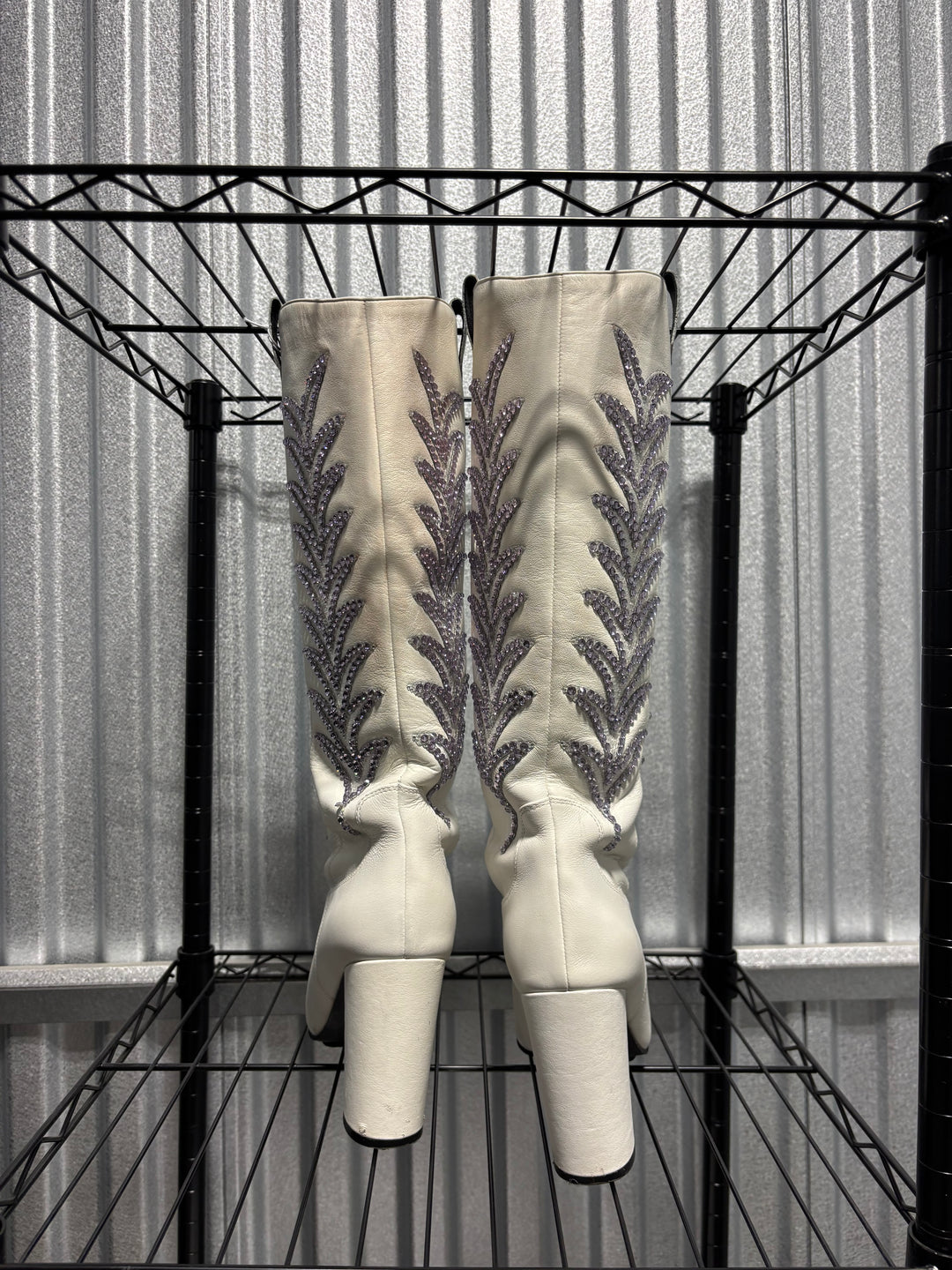 SAMPLE SALE BOOTS