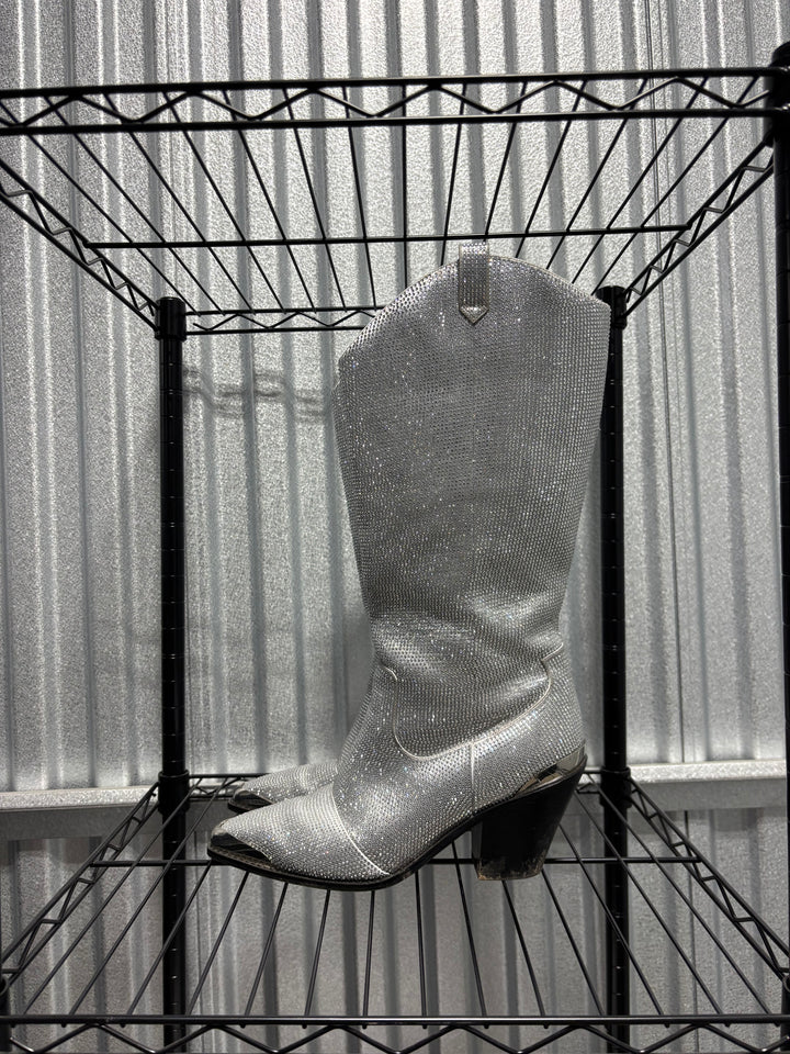 SAMPLE SALE BOOTS