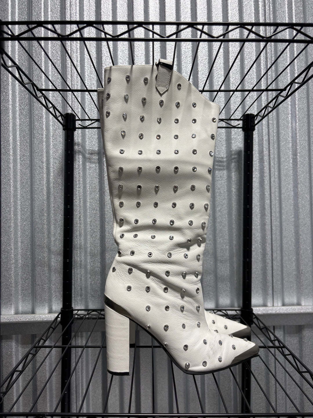 SAMPLE SALE BOOTS