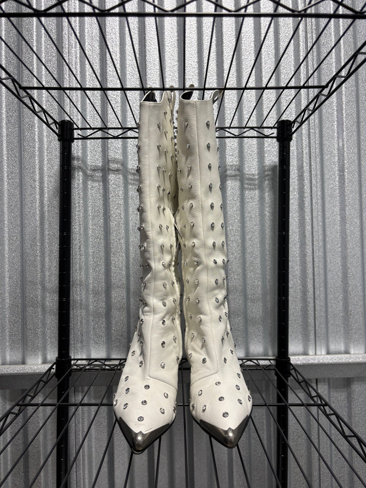 SAMPLE SALE BOOTS