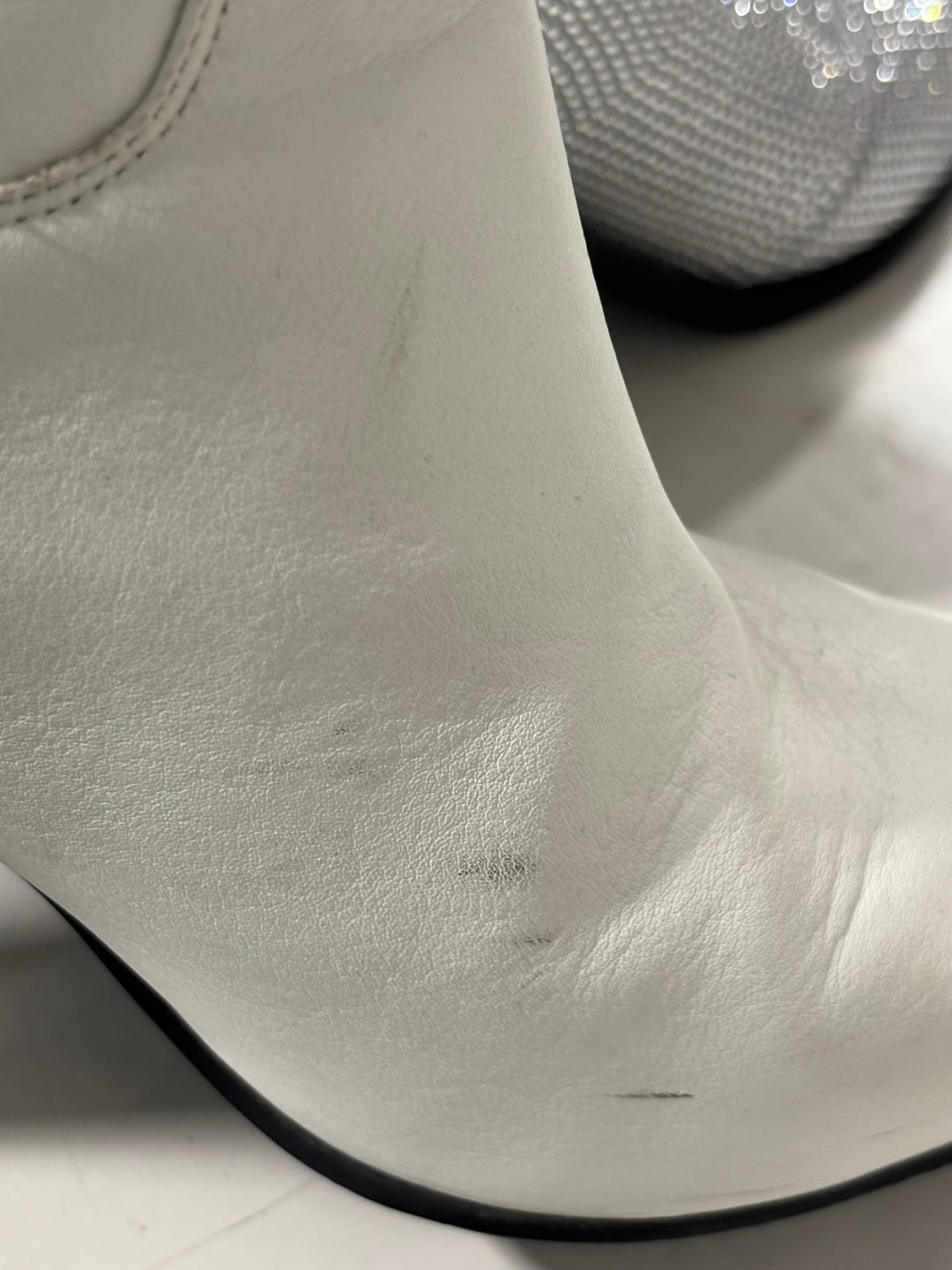 SAMPLE SALE BOOTS