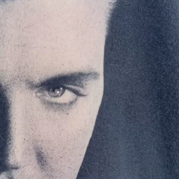 VINTAGE RHINESTONE ELVIS PRESLEY TSHIRT