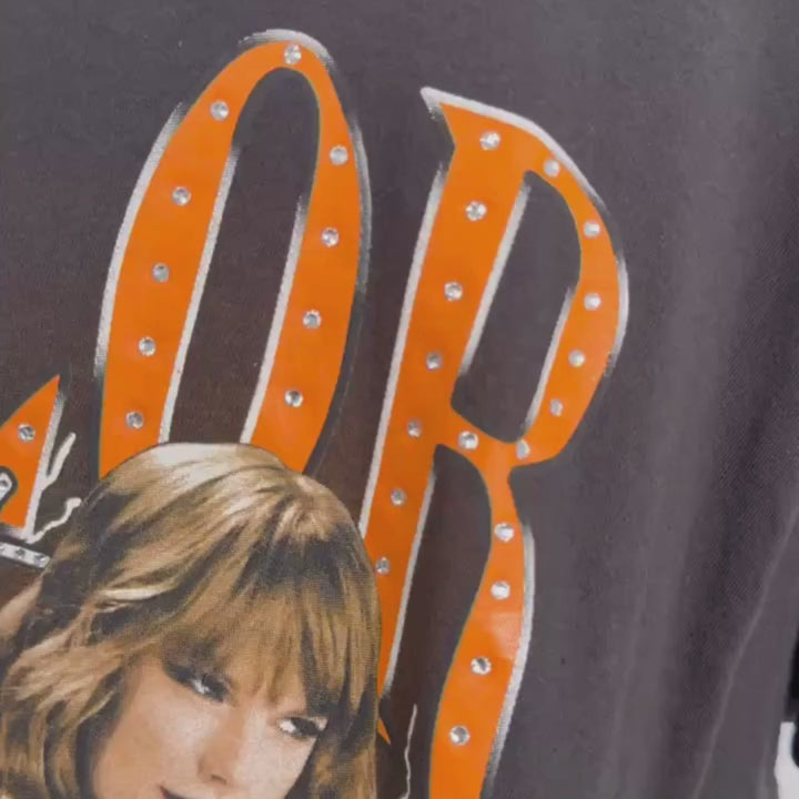 VINTAGE RHINESTONE TAYLOR SWIFT TSHIRT