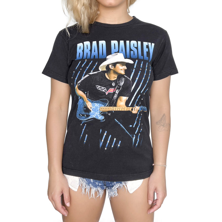 VINTAGE RHINESTONED BRAD PAISLEY TSHIRT | MENS XS